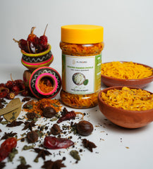 Grated Mango Pickle (آم کدوکش اچار)